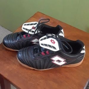 lotto indoor soccer shoes